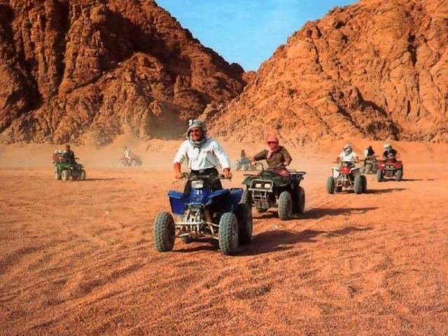 Privater Quad Tour Hurghada bei Sonnenuntergang
